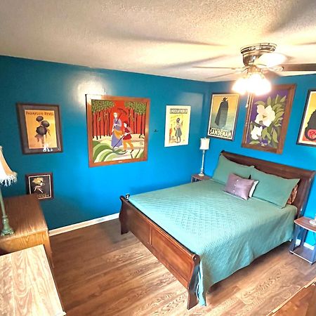 Family Friendly Downtown Home - Private Yard & Grill - Location, Location, Location! Athens Eksteriør billede