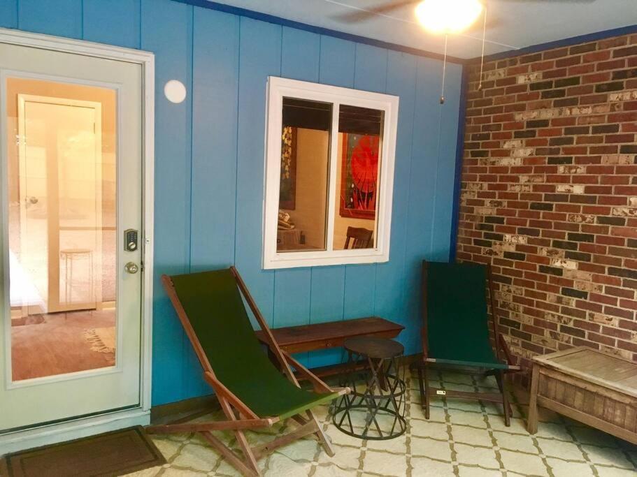 Family Friendly Downtown Home - Private Yard & Grill - Location, Location, Location! Athens Eksteriør billede